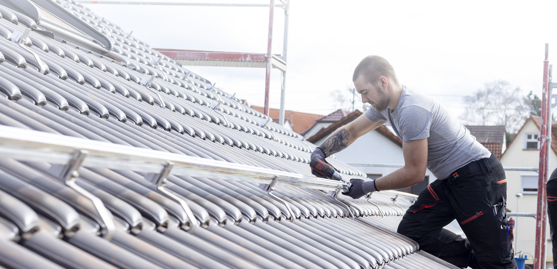 prosermo energie und gebaeudetechnik solaranlagen gewerbliche headerbild